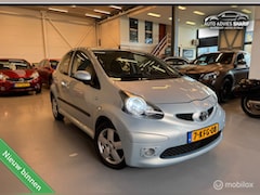 Toyota Aygo - 1.0-12V + Airco|Nieuw APK|Automaat|LED|PDC|LMV