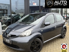 Toyota Aygo - 1.0-12V | Airco | 5 Deurs | Trekhaak | Lichtmetalen Velgen |
