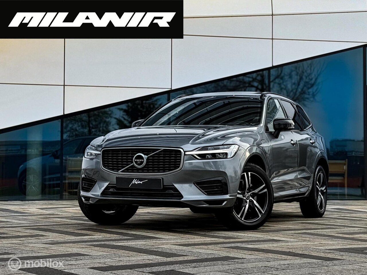 Volvo XC60 - 2.0 T8 Twin Engine AWD R-Design |Pano |Leder - AutoWereld.nl