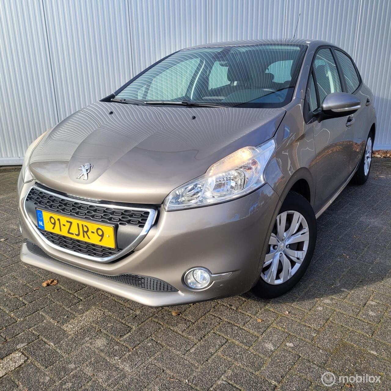 Peugeot 208 - 1.2 Vti Blue Lease Executive 1.2 VTi Blue Lease Executive - AutoWereld.nl
