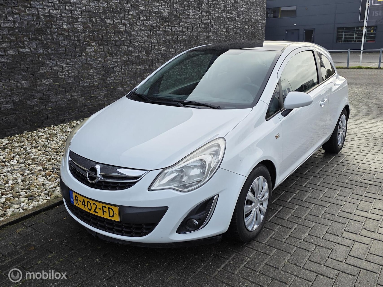 Opel Corsa - 1.3 CDTi Selection - Cruise - Airco - Isofix - AutoWereld.nl