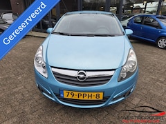 Opel Corsa - 1.4 • 2011 • NL-auto • 146.000 km • netjes