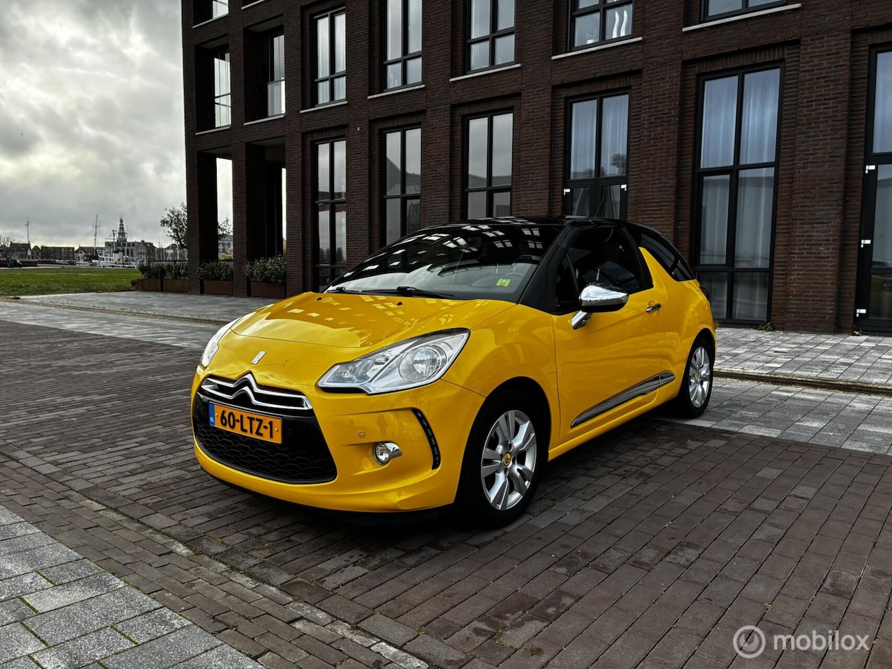 Citroën DS3 - 1.4 Chic Cruise Led PDC Airco NAP! - AutoWereld.nl