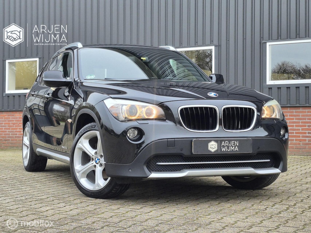 BMW X1 - xDrive20d Exe|Youngtimer| Trekhaak|Leder|Grootnavi| - AutoWereld.nl