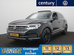 Volkswagen Touareg - 3.0 TSi eHybrid 4MOTION | Luchtvering | 360 Camera | Massage | Panodak