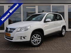 Volkswagen Tiguan - 1.4 TSI Comfort&Design, Cruise Control, Airco, Trekhaak, PDC A, Prijs Is Rijklaar Inclusie