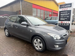 Hyundai i30 - 1.4i Blue Dynamic