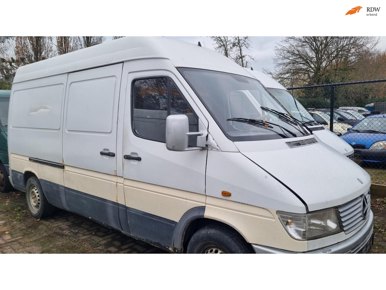 Mercedes-Benz Sprinter - 208D 312D 1999 MANUEEL LANG HOOG GERMANY CAR - AutoWereld.nl