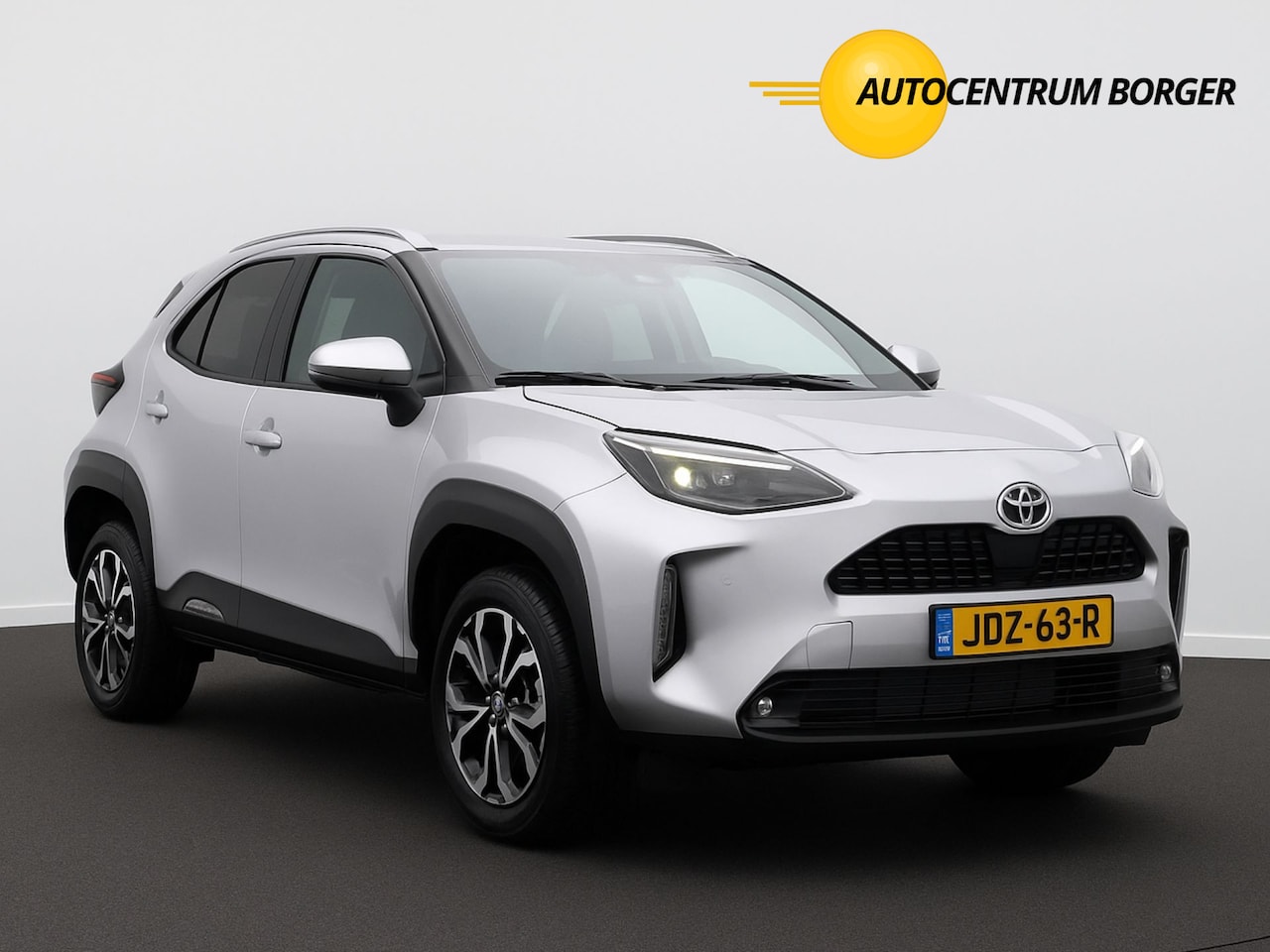 Toyota Yaris Cross - 1.5 Automaat Hybrid 130 Dynamic Clima/Cruise/17"LM /CarPlay/Camera/Stoelverwarming - AutoWereld.nl