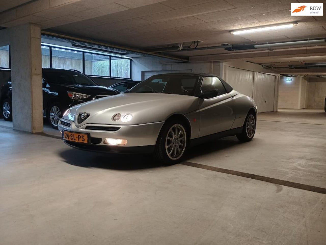 Alfa Romeo Spider - 2.0-16V T.Spark 2.0-16V T.Spark - AutoWereld.nl