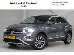 Volkswagen T-Roc - 1.5 TSI DSG Style Panoramadak | Navigatie | DAB+ Radio | 17"Lichtmetalen velgen | Camera