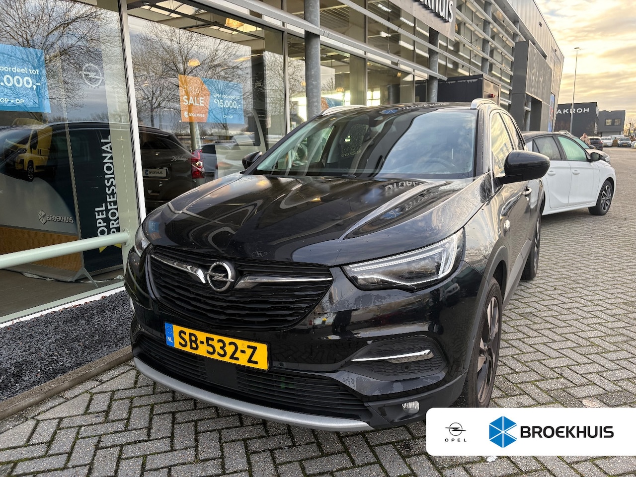 Opel Grandland X - 1.2 Turbo Innovation | 1e eigenaar, 100% dealer onderhouden! | Cruise control | Electronic - AutoWereld.nl