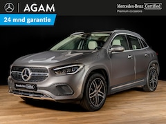 Mercedes-Benz GLA-Klasse - 250 e Luxury Line Panorama dak