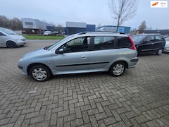 Peugeot 206 SW - 1.4 X-line