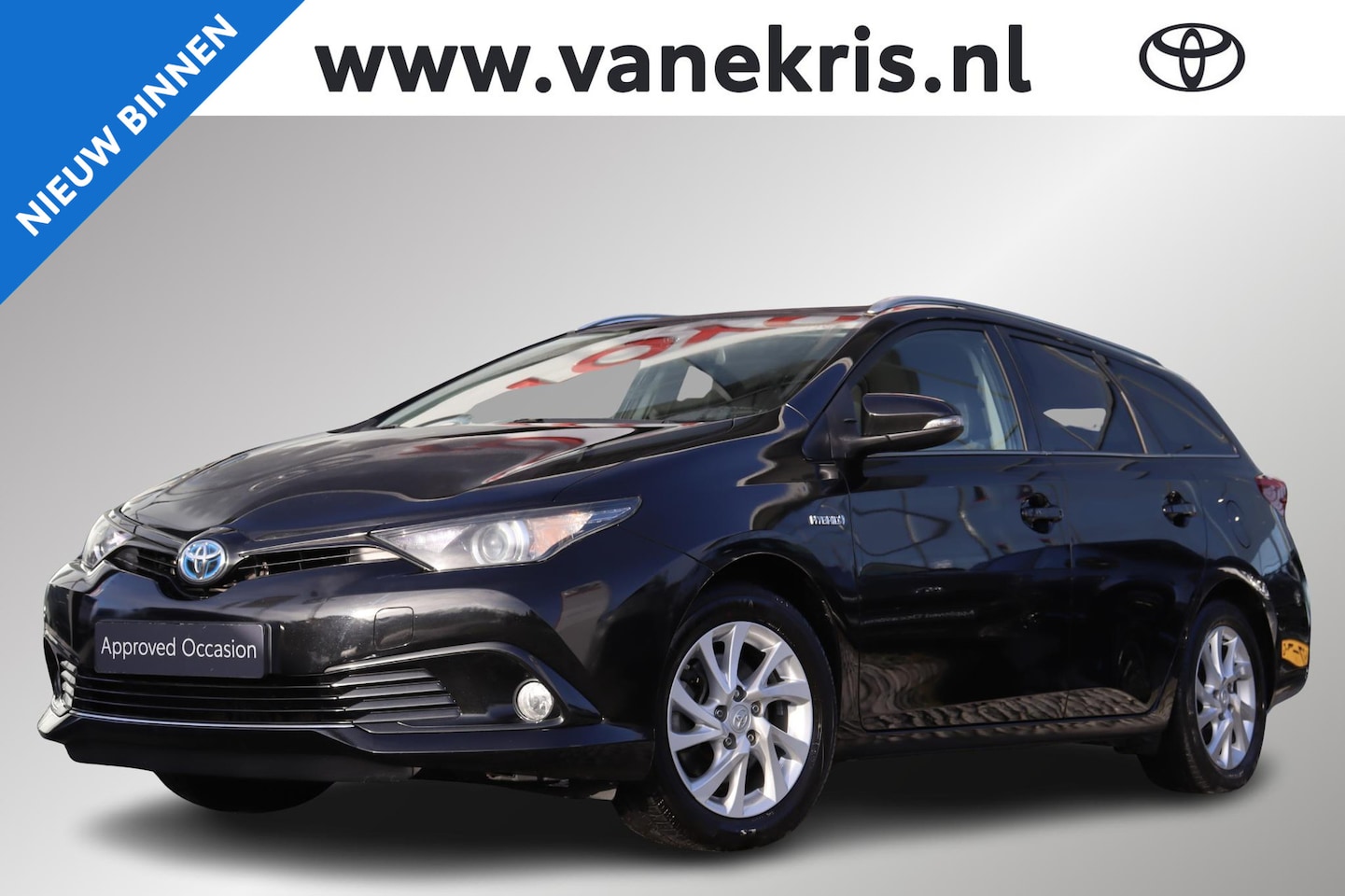 Toyota Auris Touring Sports - 1.8 Hybrid Energy Plus 1.8 Hybrid Energy Plus, Trekhaak, Bluetooth, Parkeercamera, Navigatie, Cruise Control, DAB - AutoWereld.nl