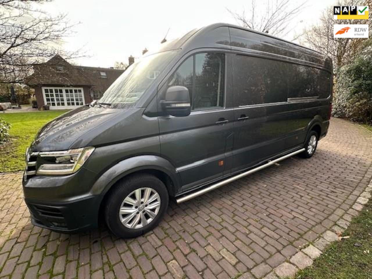 Volkswagen Crafter - 35 2.0 TDI L4H3 Highline Full Option 177PK - AutoWereld.nl