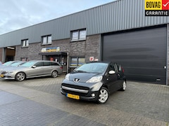 Peugeot 107 - 1.0-12V XS | 1E EIGENAAR | 12MND GARANTIE | AUTOMAAT | AIRCO | STOELVERWARMING | TREKHAAK