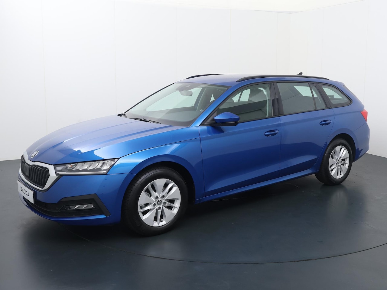 Skoda Octavia Combi - 1.0 e-TSI Ambition | 110 PK | Automaat | Trekhaak wegklapbaar | Apple Carplay/Android Auto - AutoWereld.nl