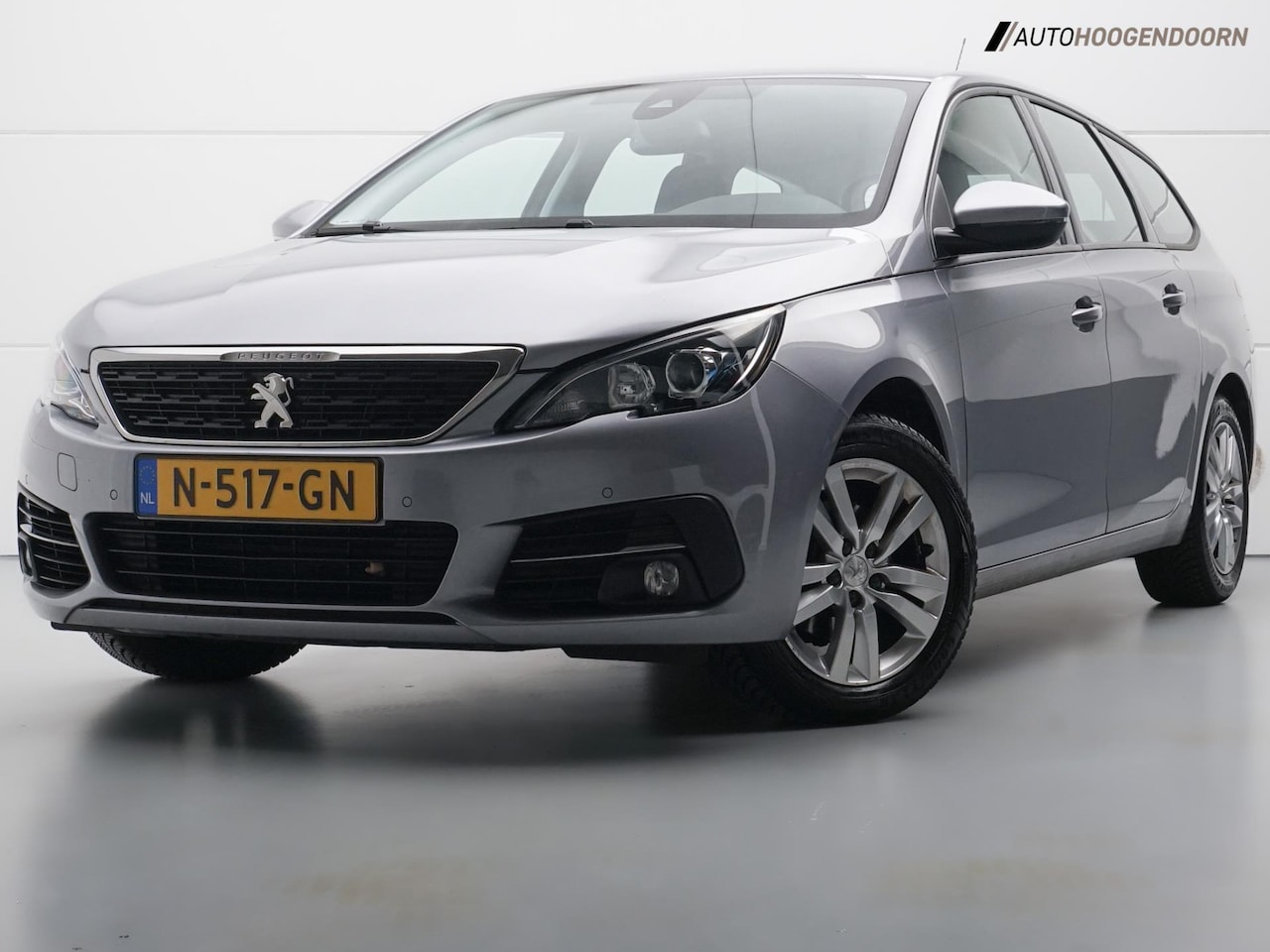 Peugeot 308 SW - 1.2 PureTech Blue Lease Active Luxe (APPLE CARPLAY,CLIMATE,CRUISE CONTROL,LED,PARKEERSENSO - AutoWereld.nl