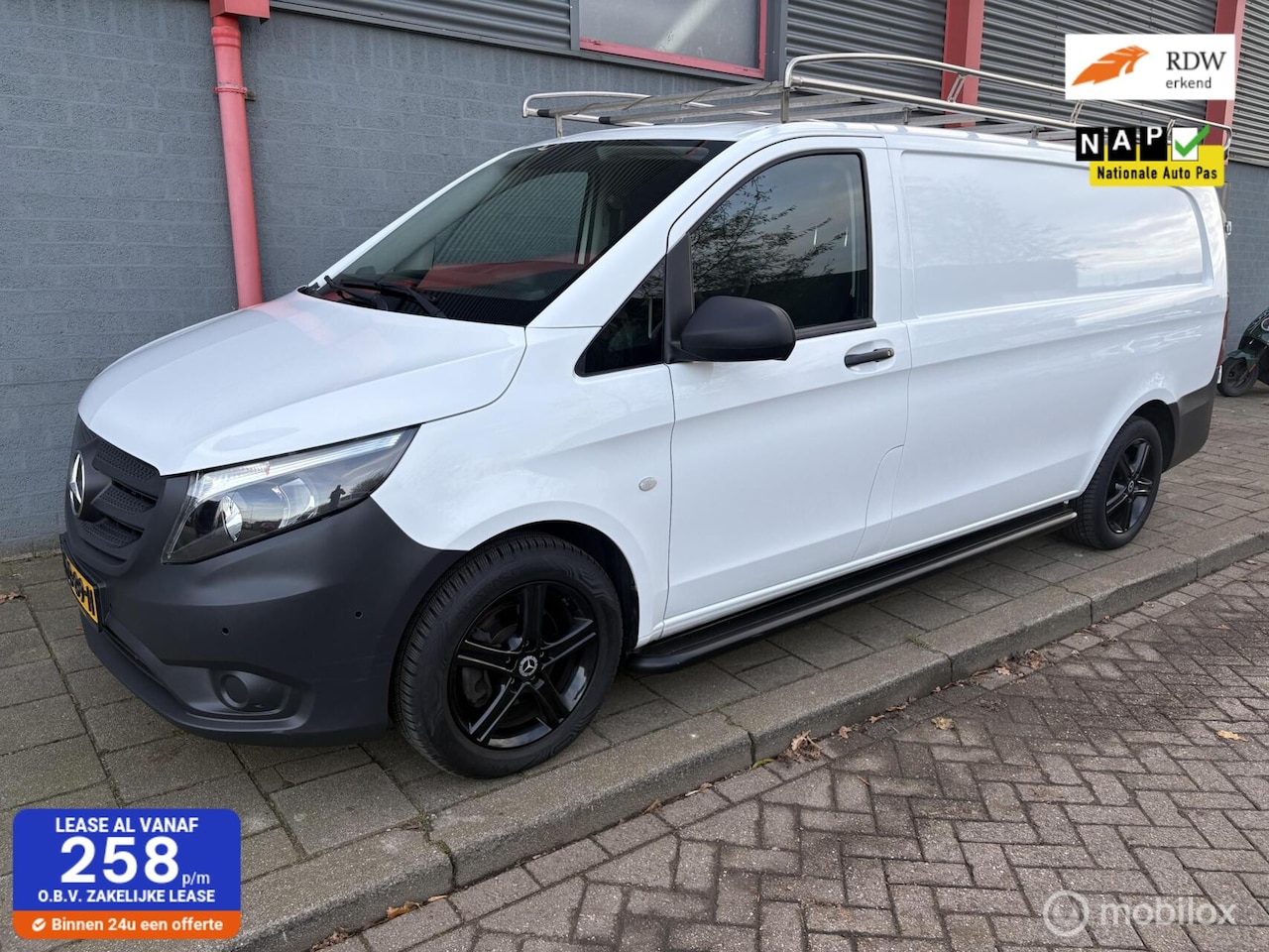 Mercedes-Benz Vito - Bestel 111 CDI Functional Extra Lang Comfort - AutoWereld.nl