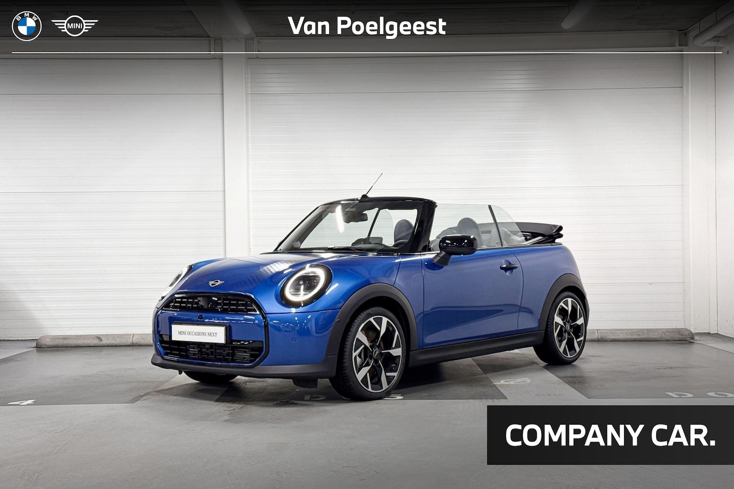 MINI Cabrio - 2.0 Cooper C Favoured L 2.0 Cooper C Favoured L - AutoWereld.nl