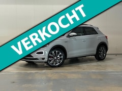 Volkswagen T-Roc - 1.5 TSI | R-LINE | VIRTUAL DASH | PANO | SILVERWHITE
