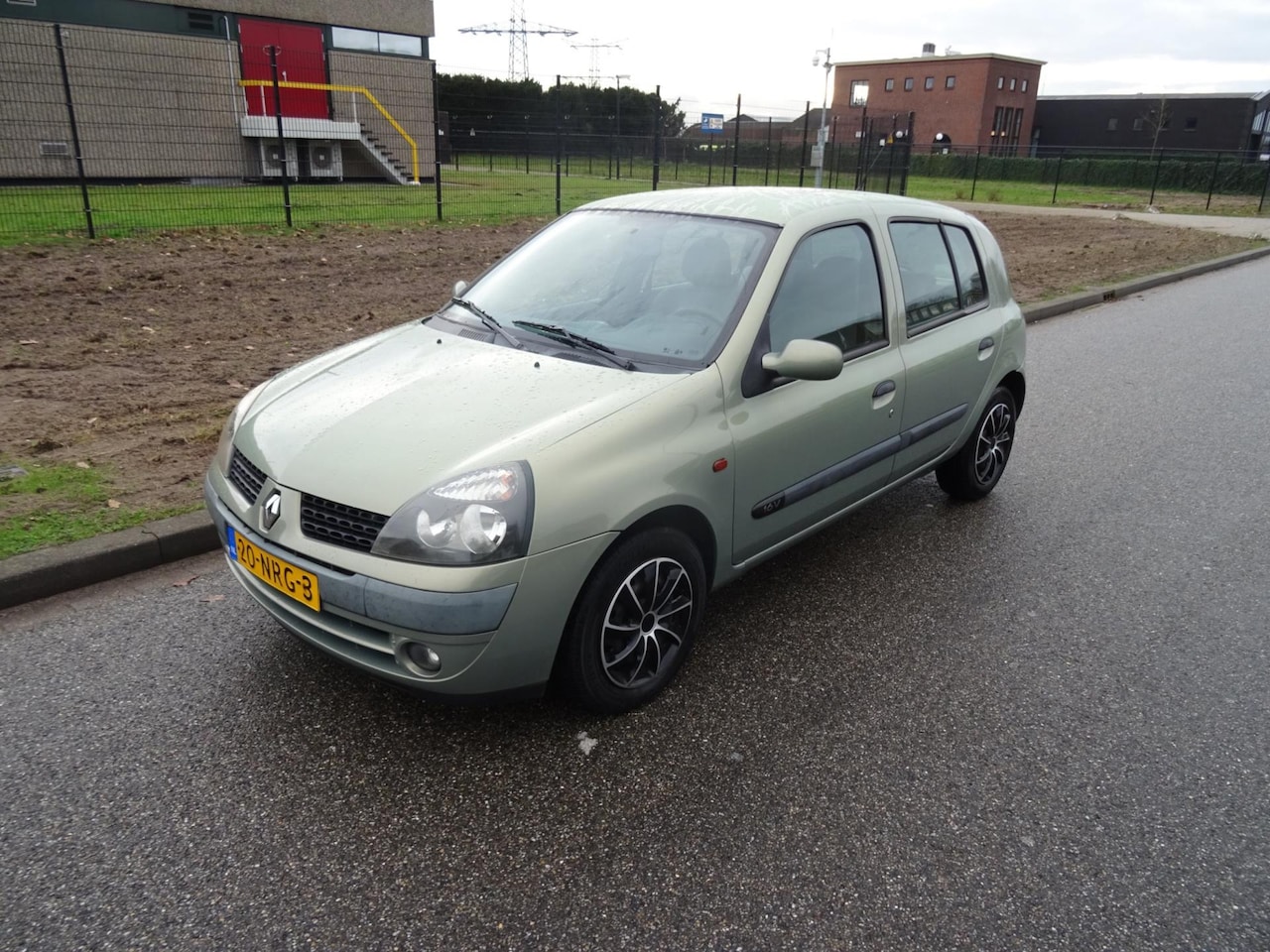 Renault Clio - 1.2-16V Authentique 1.2-16V Authentique - AutoWereld.nl