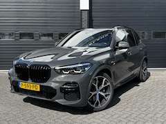 BMW X5 - xDrive45e High Executive M-Sport | Pano | 21'' | Memory | Stoel/Stuur verw. | € 47.900,