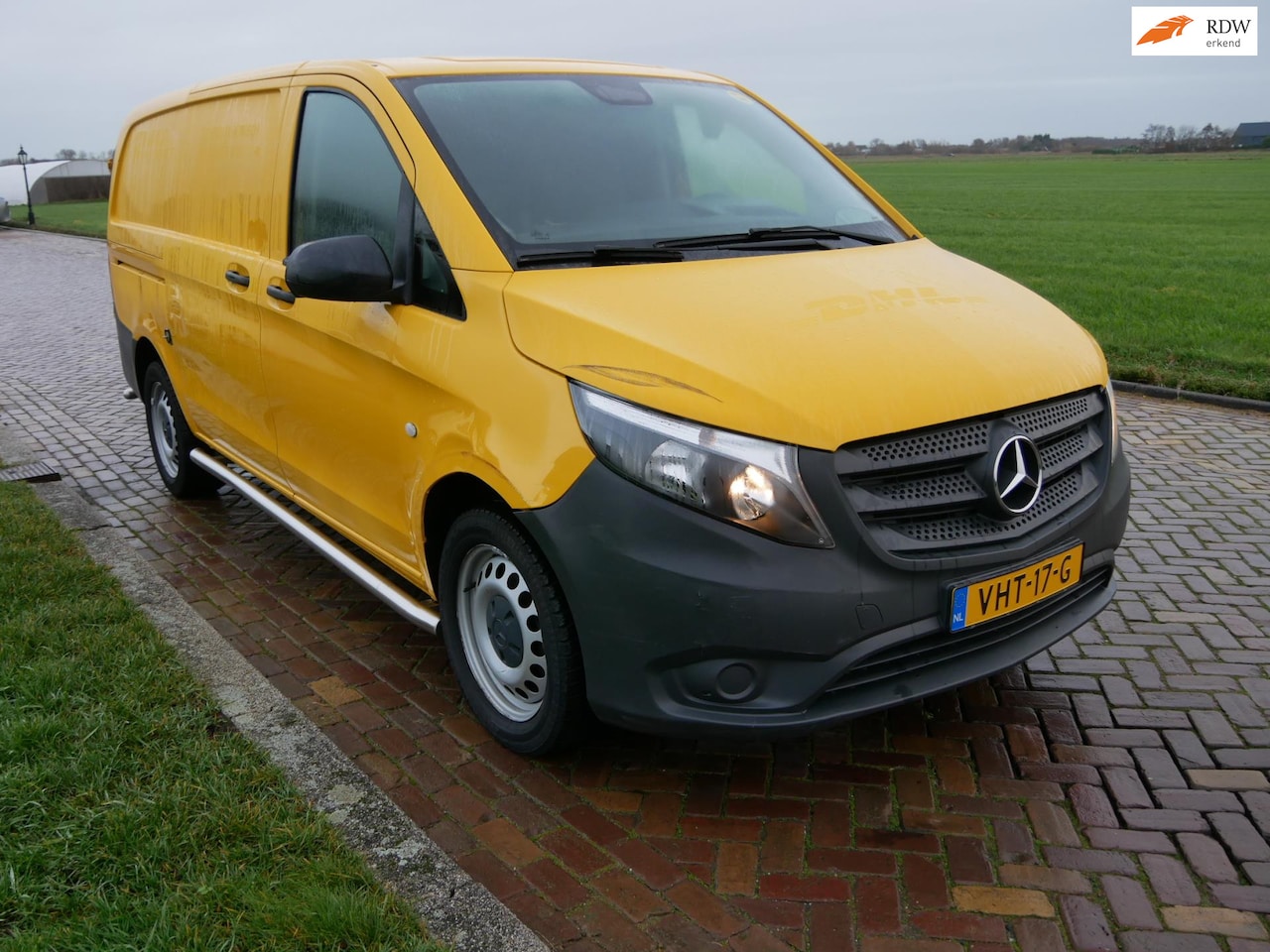 Mercedes-Benz eVito - EVito Lang 41 kWh AC NAVI CAMERA ** 5999 EX BTW ** 2020 !!! - AutoWereld.nl