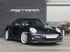 Porsche 911 - Turbo S Coupé