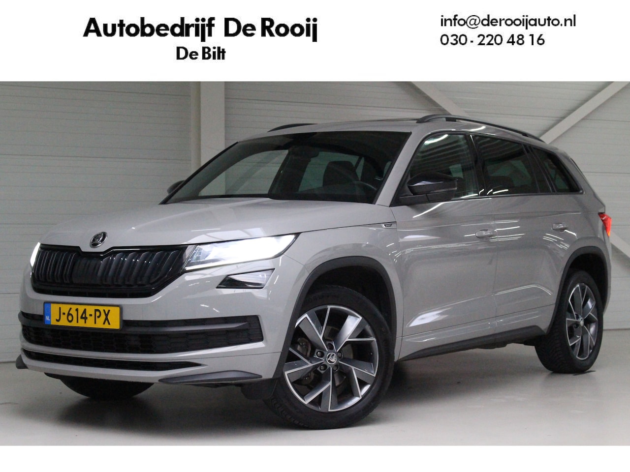 Skoda Kodiaq - 1.5 TSI Sportline Business 7p. Navigatie | Panoramadak | Trekhaak | El. stoelverstelling | - AutoWereld.nl