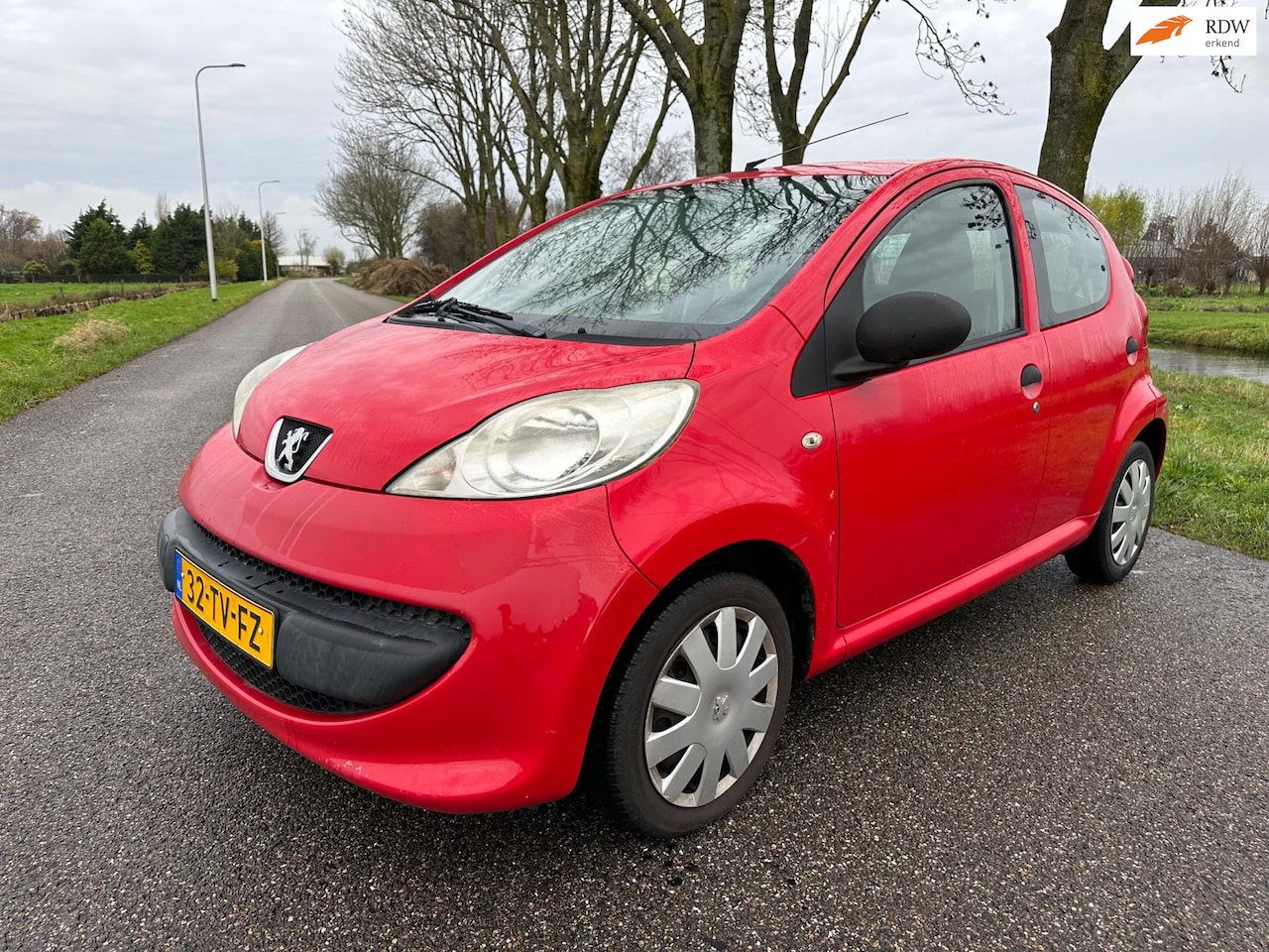 Peugeot 107 - 1.0-12V XR|stuurbekrachting - AutoWereld.nl