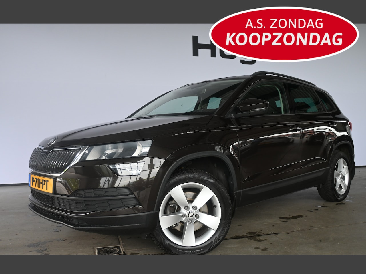 Skoda Karoq - 1.0 TSI Style Automaat Clima Carplay Stoelverwarming Rijklaarprijs Inruil Mogelijk! - AutoWereld.nl