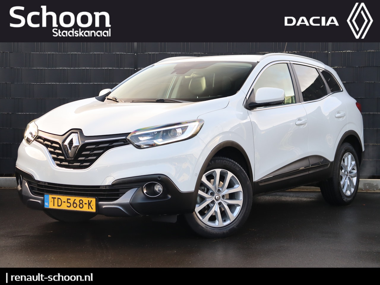 Renault Kadjar - 1.2 TCe Intens Automaat | Trekhaak | Camera | Cruise Control | Navigatie | Climate Control - AutoWereld.nl