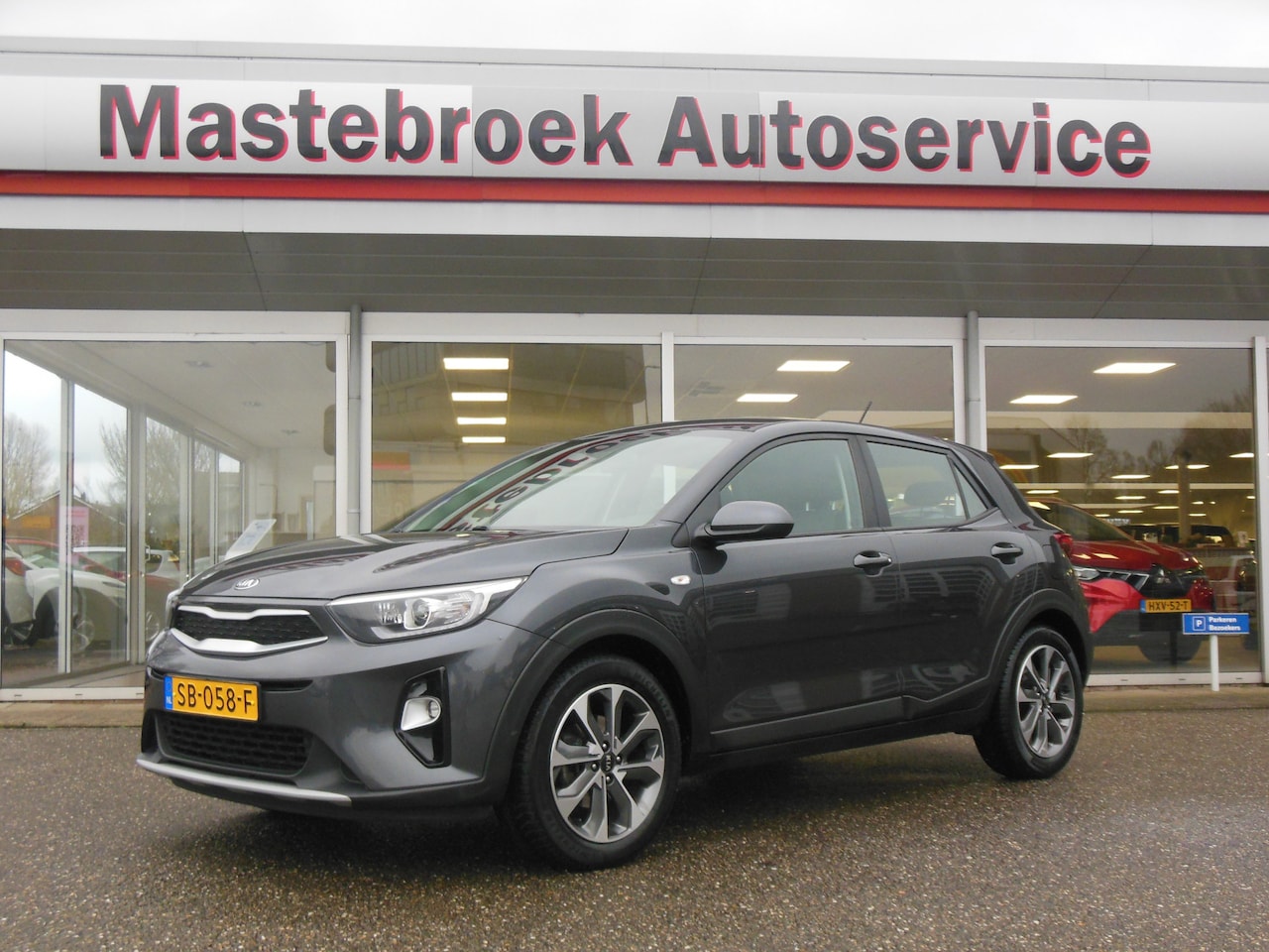 Kia Stonic - 1.0 T-GDi ComfortPlusLine Navigator Staat in Hardenberg - AutoWereld.nl