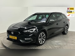 SEAT Leon Sportstourer - 1.5 eTSI FR Business Intense benzine automaat trekhaak navigatie carplay android digidash