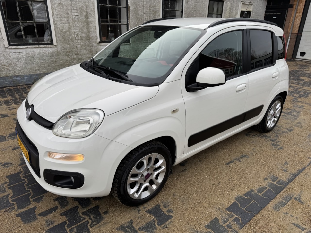 Fiat Panda - 0.9 TwinAir Lounge 0.9 TwinAir Lounge - AutoWereld.nl
