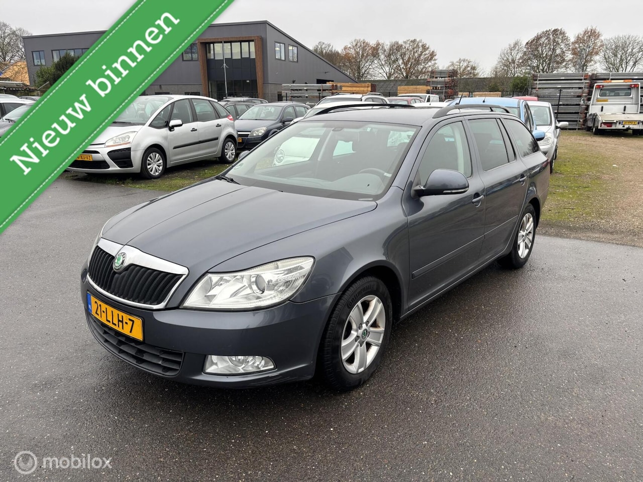 Skoda Octavia Combi - 1.6 TDI Ambition Businessline 1.6 TDI Ambition Business Line - AutoWereld.nl