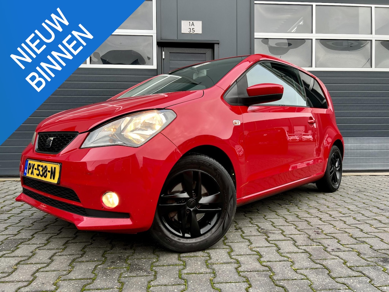 SEAT Mii - 1.0 STYLE SPORT *NAVI*CRUISE*AIRCO*PDC*VOL - AutoWereld.nl
