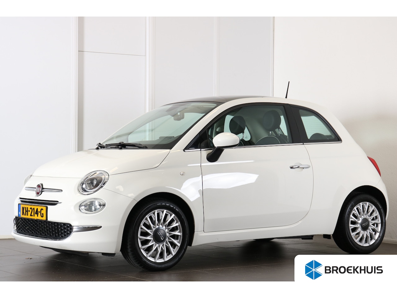 Fiat 500 - 0.9 TwinAir Turbo Lounge | Panoramdak | Parkeersensor achter | Cruise control | Apple carp - AutoWereld.nl