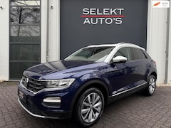 Volkswagen T-Roc - 1.0 TSI Style 116 Pk Panoramadak/Airco/ACC/Navigatie/PDC/Bluetooth/16 Inch/Elekt Ramen/Ele