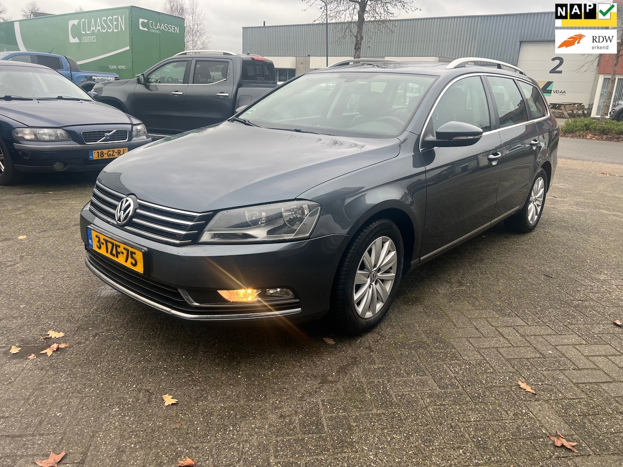Volkswagen Passat - 1.6 TDI R-line BlueMotion 1.6 TDI R-line BlueMotion - AutoWereld.nl