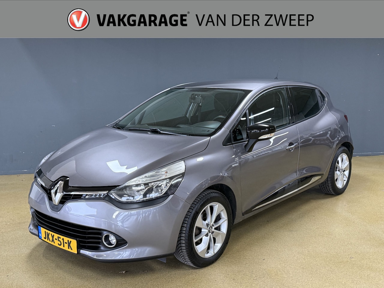 Renault Clio - 0.9 TCe Limited | Navi | Cruise | Airco - AutoWereld.nl