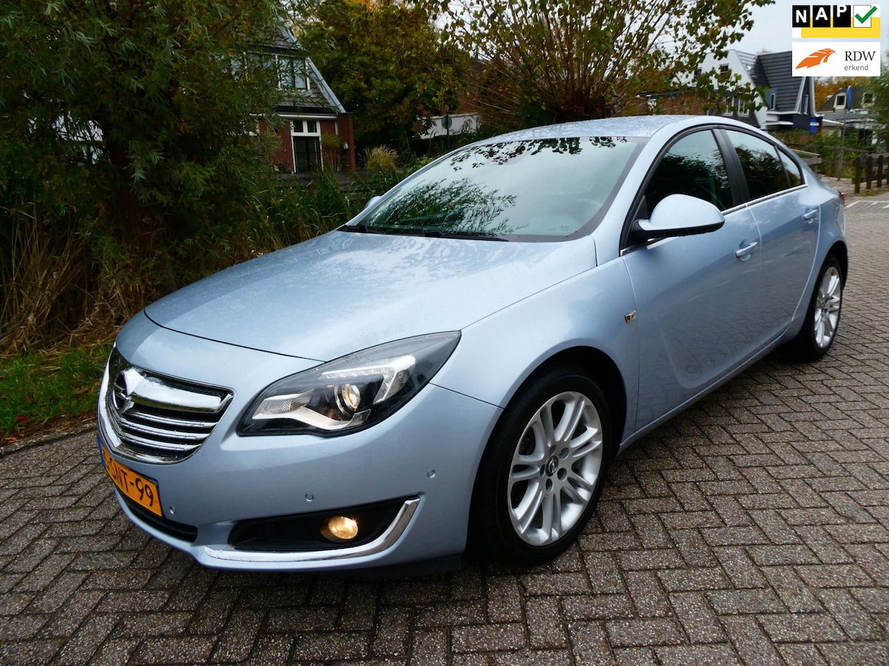 Opel Insignia - 1.4 Turbo 140pk 5-deurs 143.000km Clima Navi LED PDC - AutoWereld.nl