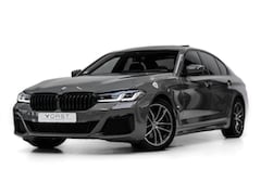 BMW 5-serie - 520i Business Pano Leer Laser Memory