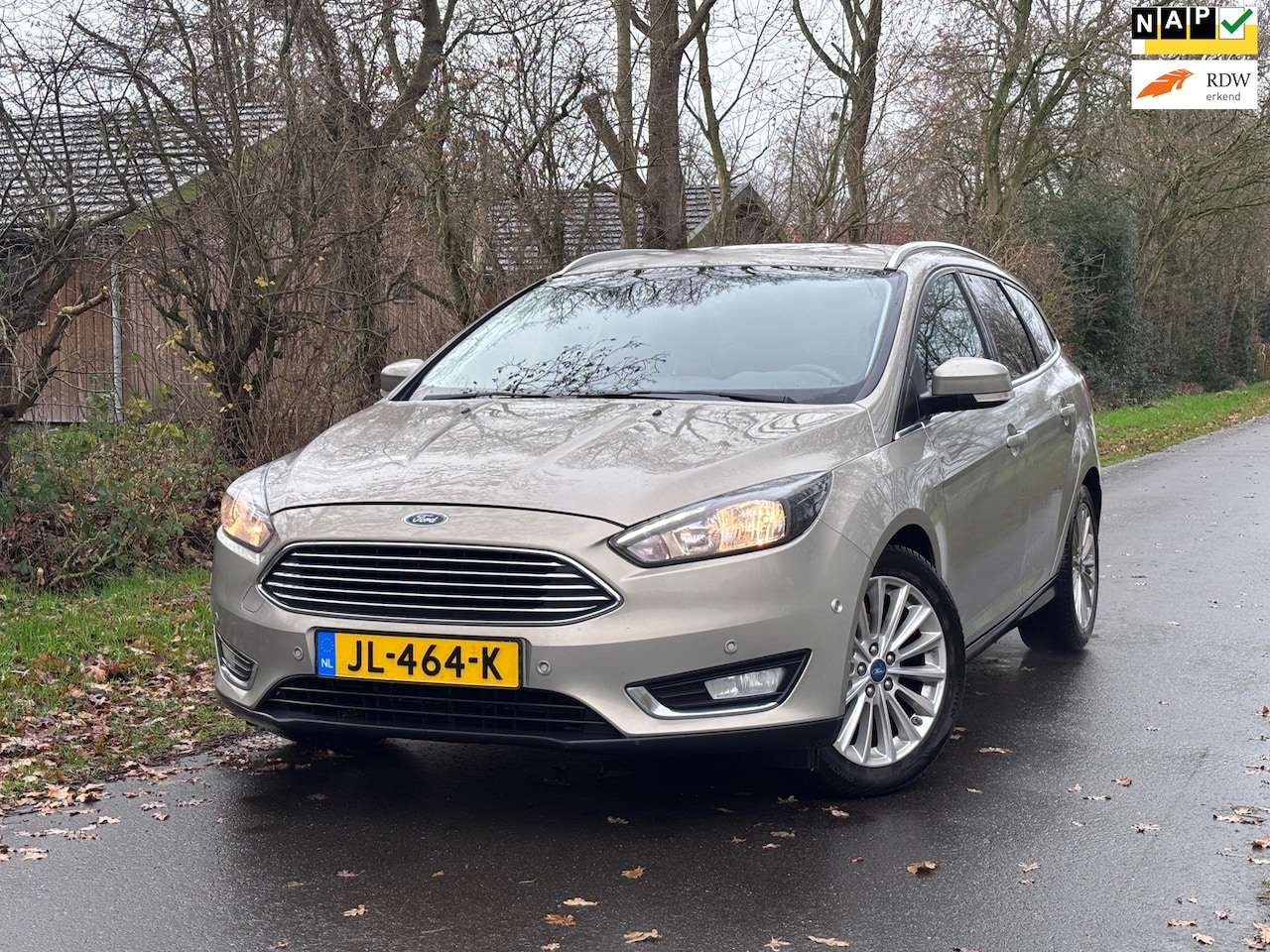 Ford Focus Wagon - 1.0 Titanium | " 160.000 " KM NAP + Cruise + Navi Nu € 5.950,-!!! - AutoWereld.nl