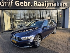 Volkswagen Passat Variant - 1.4 TSI GTE Connected Series Plus*Navigatie*Panorama