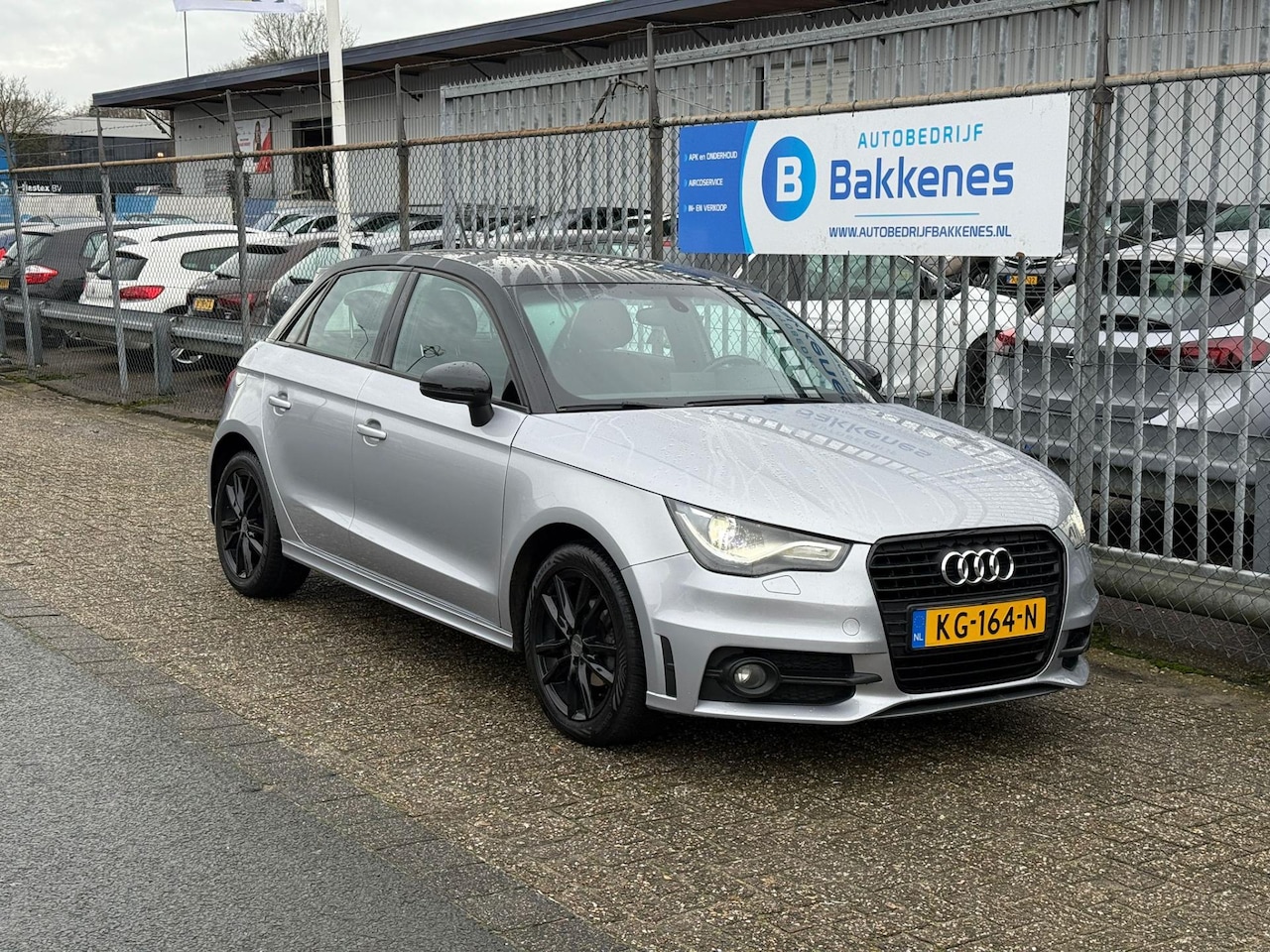 Audi A1 Sportback - 1.2 TFSI Ambition S-Line | Airco | Navi | Bluetooth - AutoWereld.nl