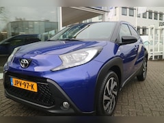 Toyota Aygo X - 1.0 VVT-i S-CVT first automaat / camera / car play /stoelverwarming