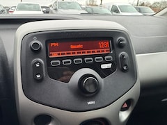 Peugeot 108 - 1.0 e-VTi Airco / 5D